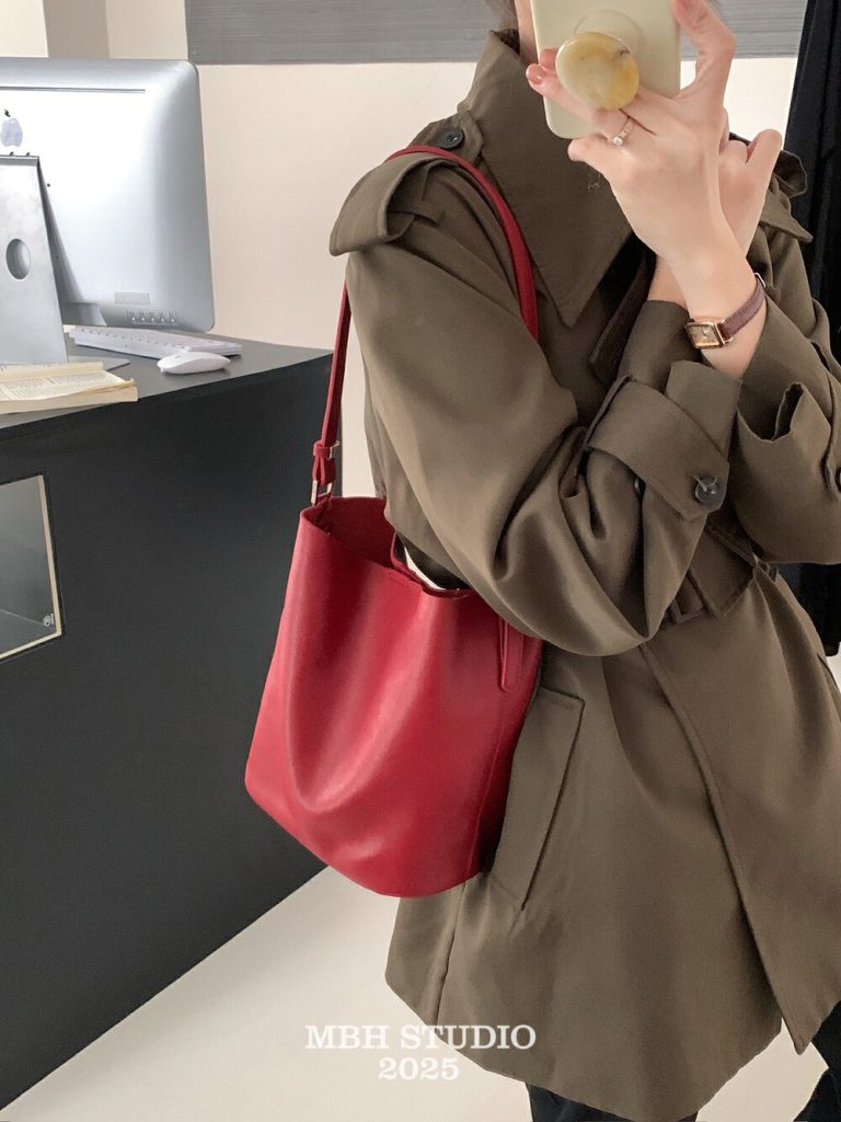 MBH Top Layer Cowhide Bucket Bag Spring Summer New Colors Large Capacity Commuter Shoulder Bag with Strap and Liner