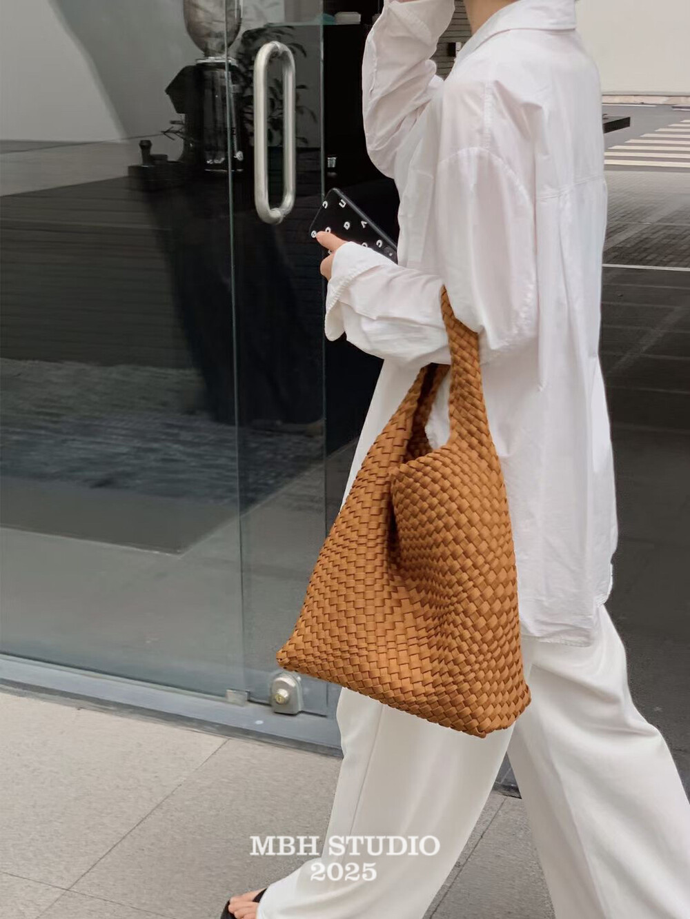 MBH Nylon Handwoven Bucket Shoulder Bag with Small Pouch Large Capacity Casual Commuter Bag - Image 3