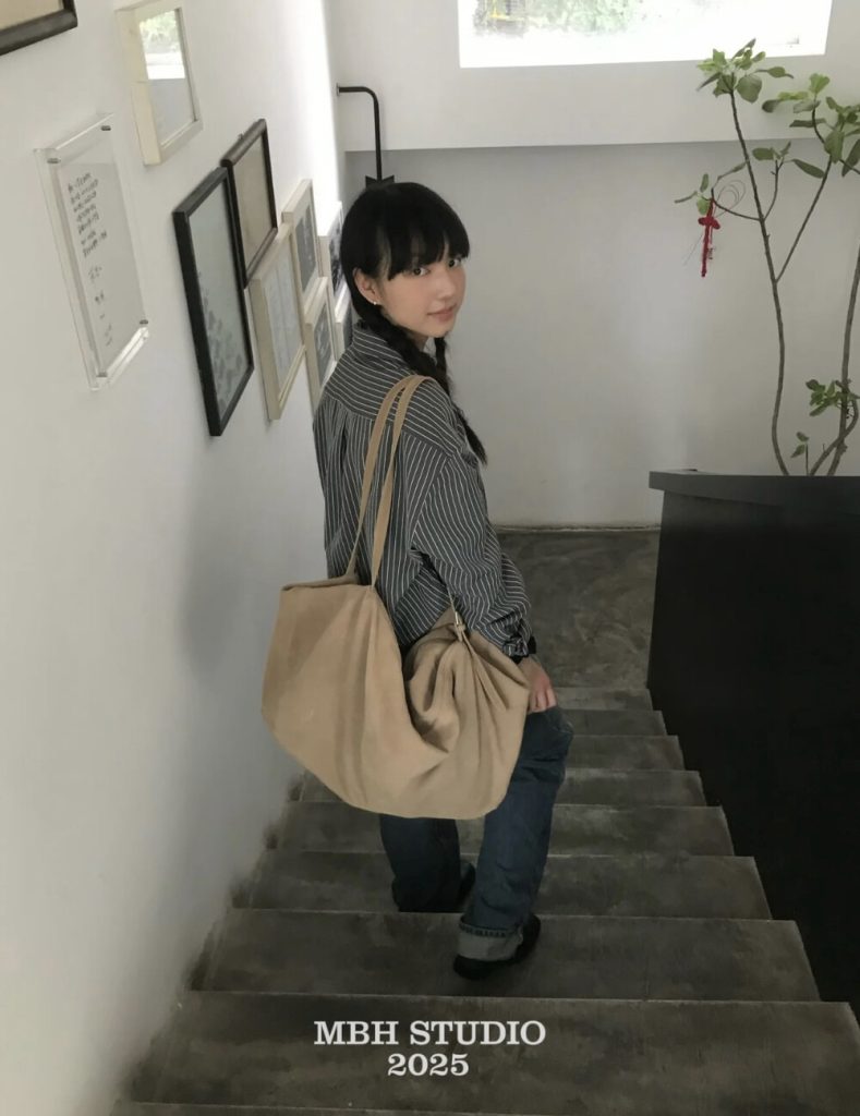 MBH Suede Relaxed Tote Bag Large Capacity Commuter Travel Shoulder Bag