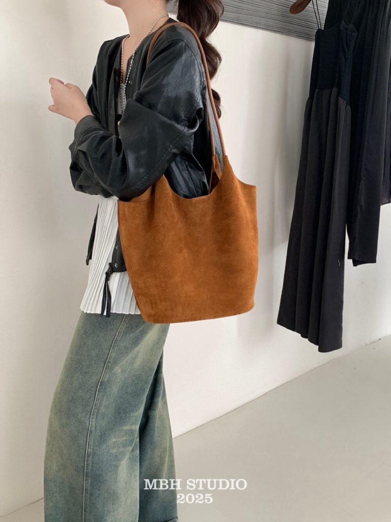 MBH Frosted Leather Minimalist Tote Bag Large Capacity Commuter Handbag Shoulder Bag