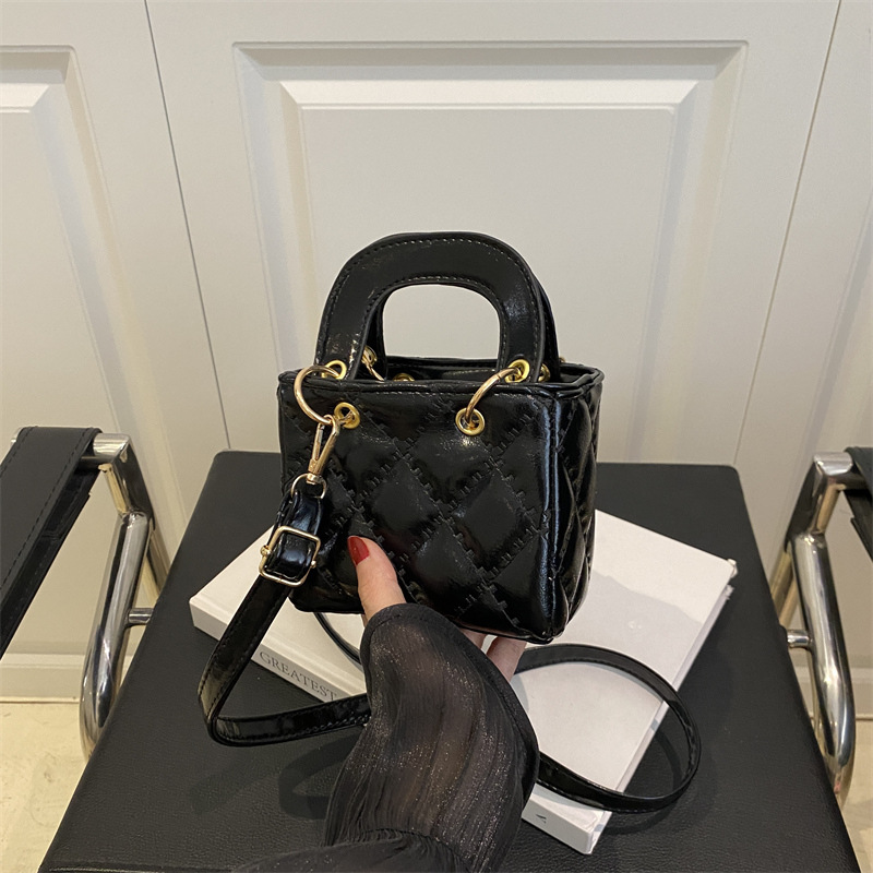 Diamond Quilted Mini Square Handbag for Women 2025 Embroidered Shoulder Crossbody Bag
